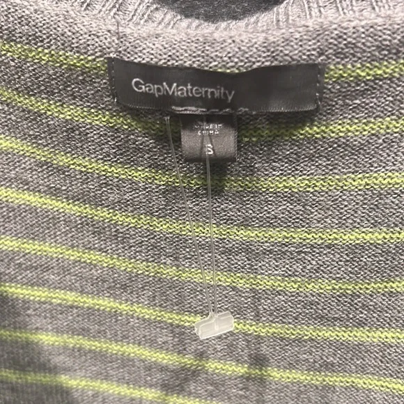 GapMaternity Knit Dress - Picture 3 of 3